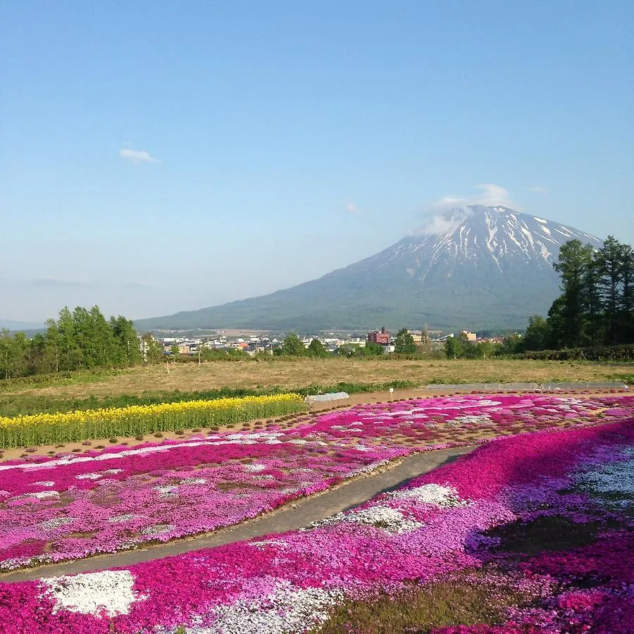 Niseko Kashinoya Bed and Breakfast Ōmagari
